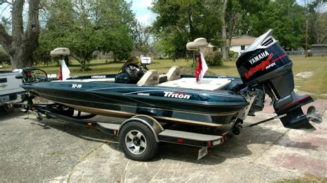 Boats are commonly made of wood, aluminum, steel, fiberglass or any combination of these materials. . 2001 triton boat for sale